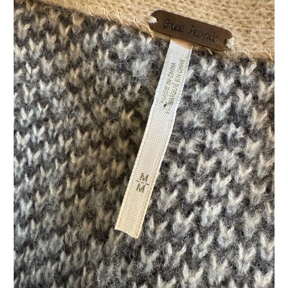 Free People Out of Africa Leopard Cheetah Cardigan Women's Size Medium Soft - Picture 2 of 7